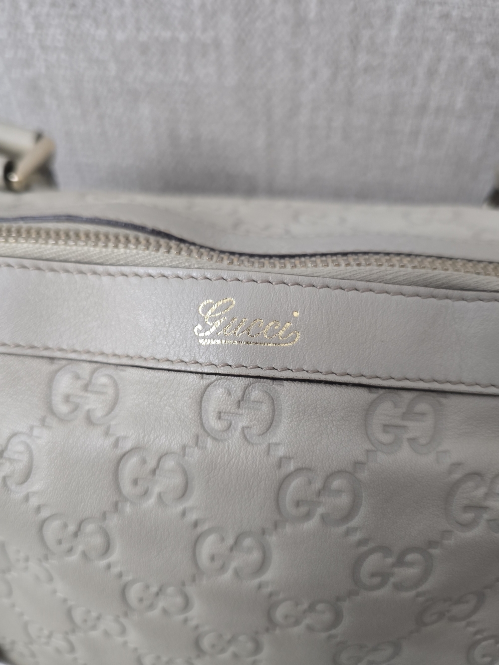 100% Authentic Gucci Cream Guccissima Leather Abbey D-Ring Tote - Picture 3 of 16